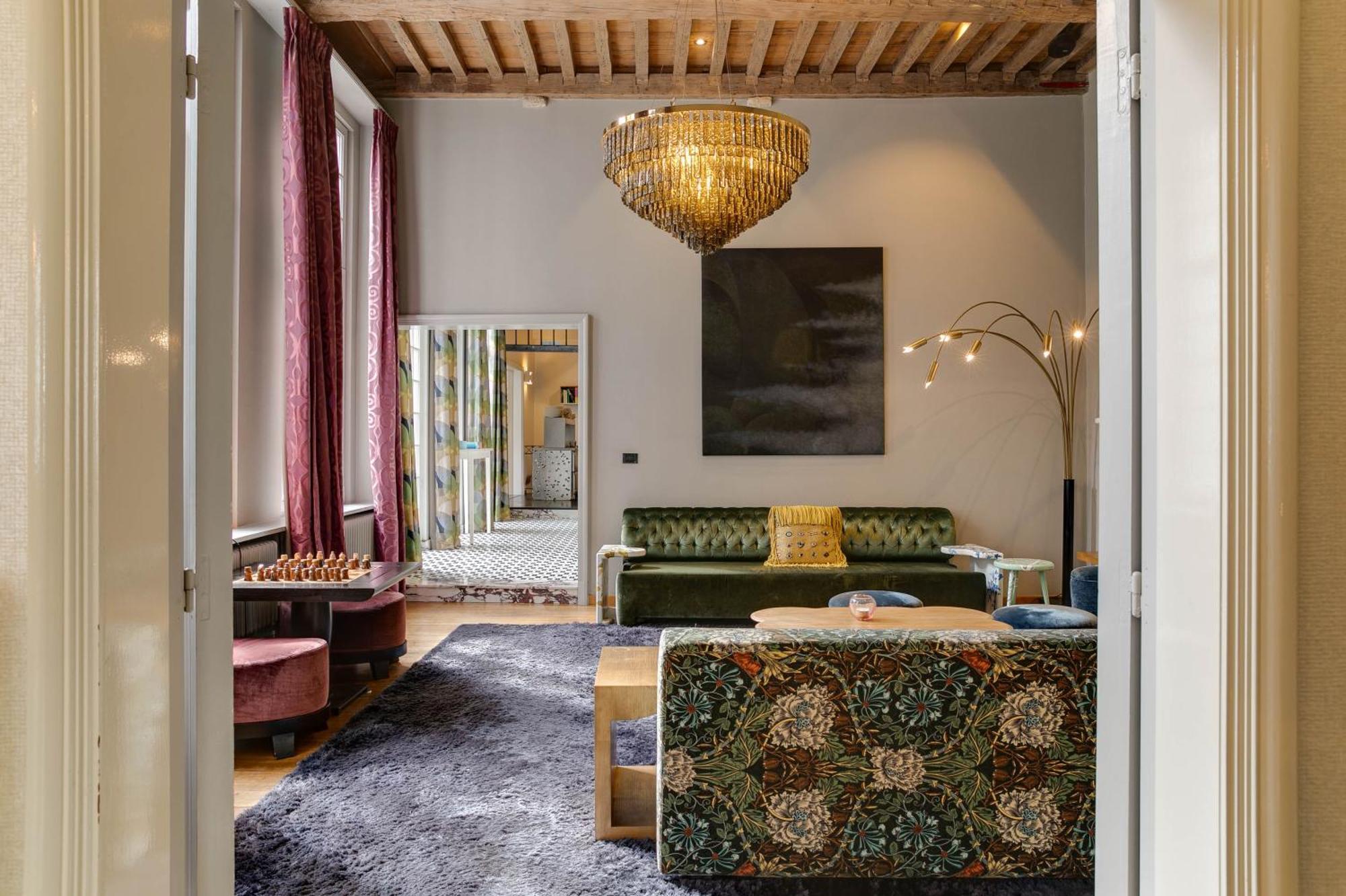 Small Luxury Hotel De Witte Lelie แอนต์เวิร์ป ภายนอก รูปภาพ