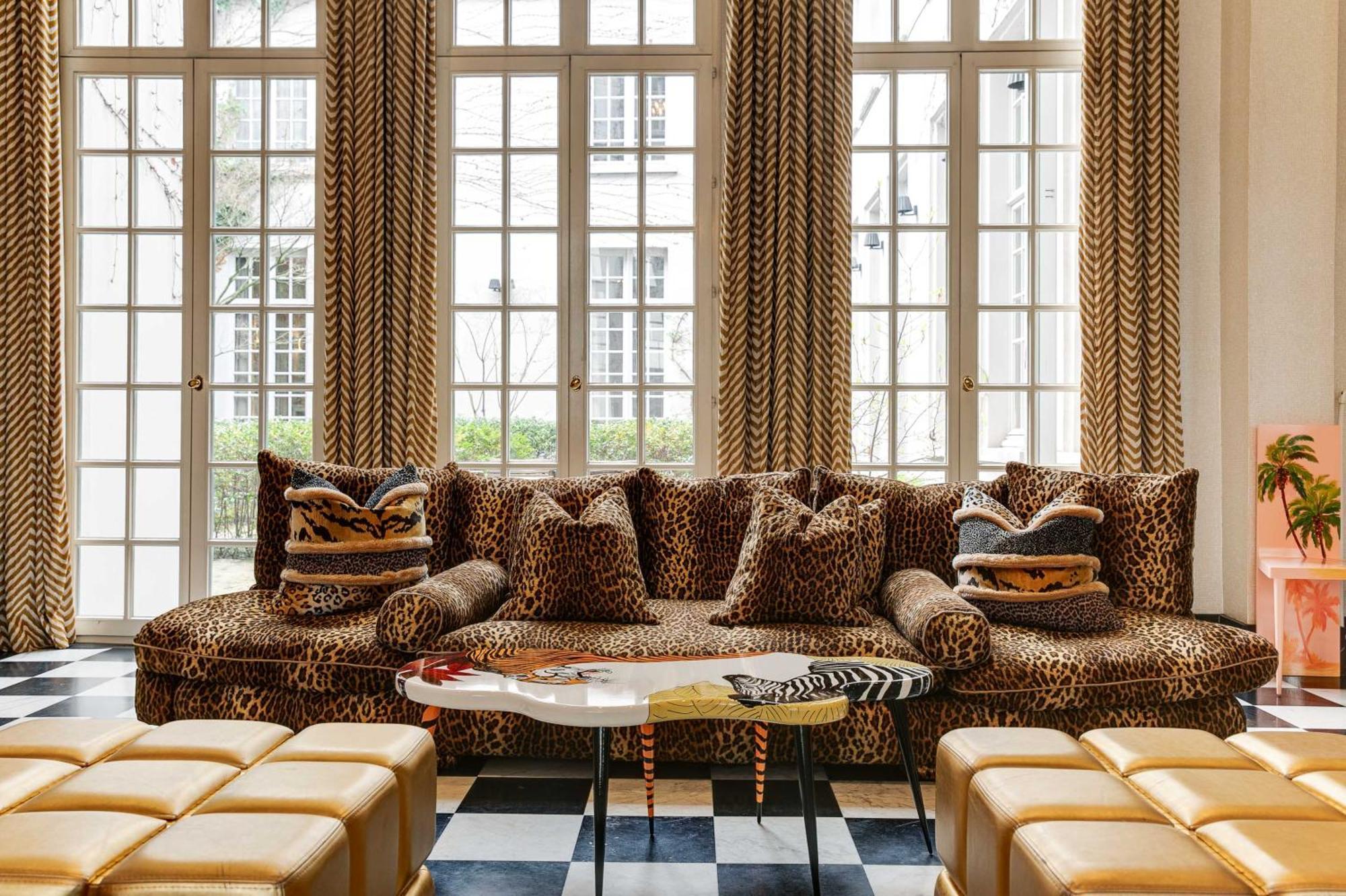 Small Luxury Hotel De Witte Lelie แอนต์เวิร์ป ภายนอก รูปภาพ