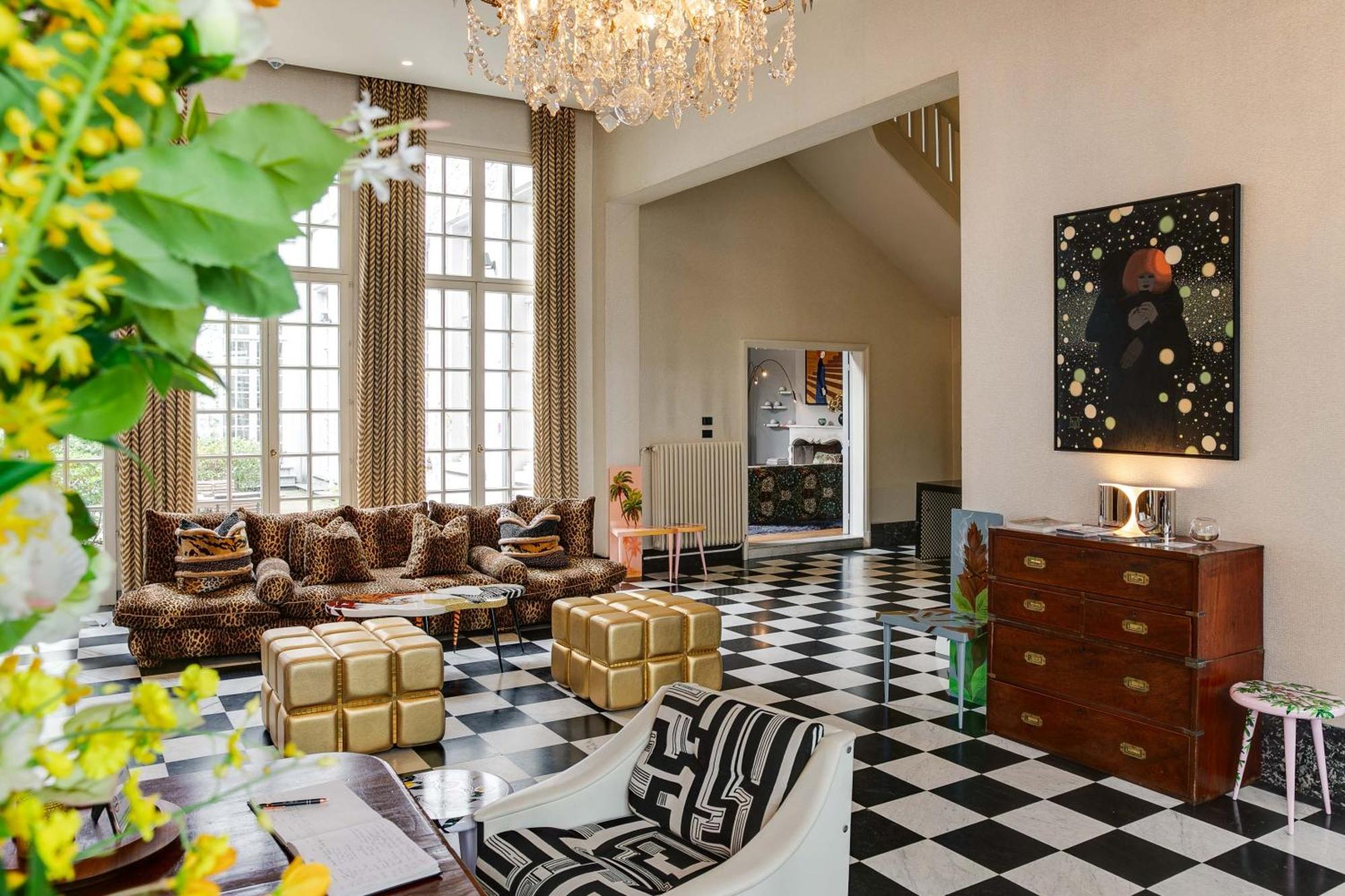 Small Luxury Hotel De Witte Lelie แอนต์เวิร์ป ภายนอก รูปภาพ