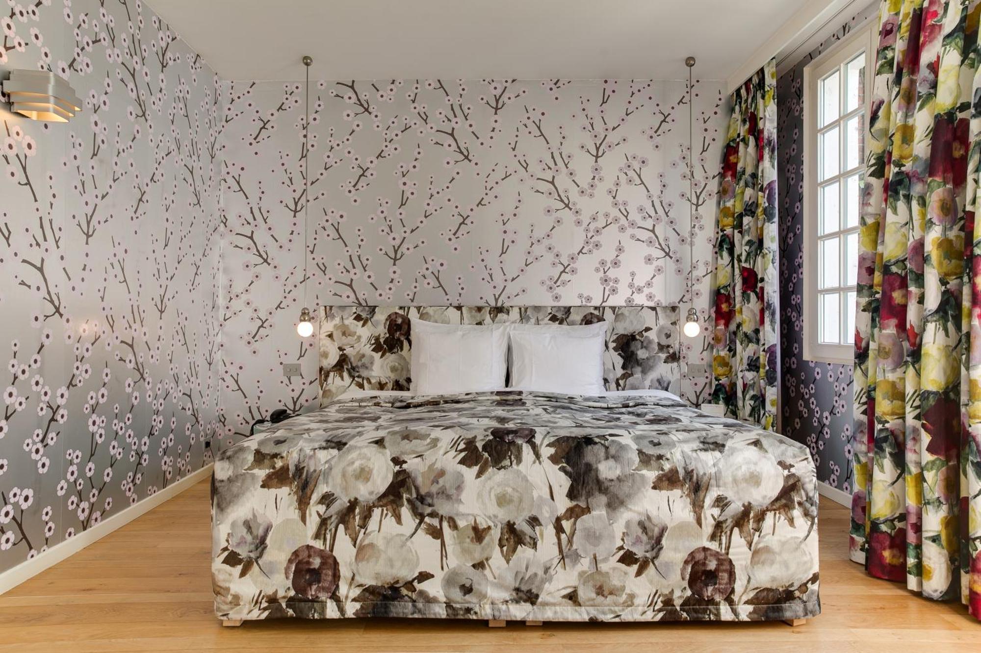 Small Luxury Hotel De Witte Lelie แอนต์เวิร์ป ภายนอก รูปภาพ